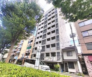 京都府京都市上京区夷川町の賃貸マンションの外観