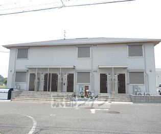 京都府木津川市城山台6丁目の賃貸アパート