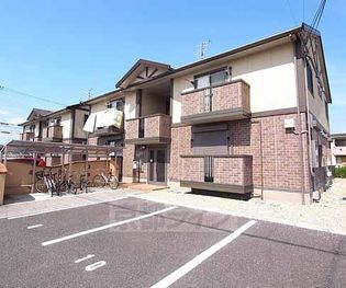 京都府木津川市吐師松葉の賃貸アパート