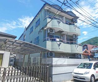 京都府京都市山科区大宅辻脇町の賃貸マンション