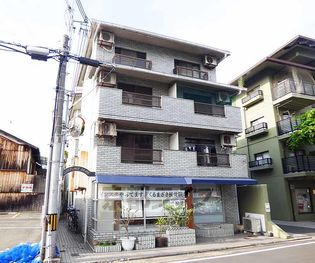 京都府京都市右京区嵯峨朝日町の賃貸マンション