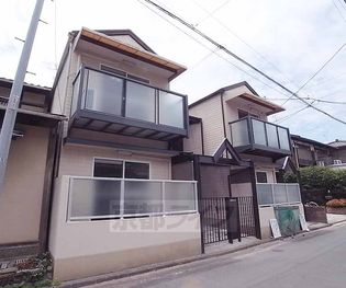 京都府京都市左京区吉田本町の賃貸アパート