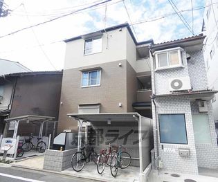 京都府京都市中京区壬生高樋町の賃貸アパート