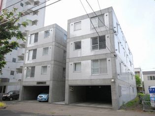 北海道札幌市中央区北四条西21丁目の賃貸マンション