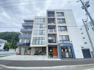 北海道札幌市豊平区月寒西四条5丁目の賃貸マンション