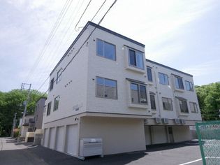 北海道札幌市清田区清田一条2丁目の賃貸アパート