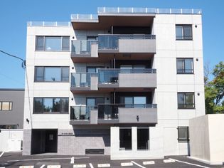 北海道札幌市白石区菊水上町一条2丁目の賃貸マンション