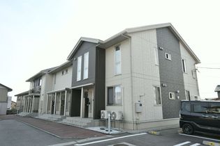 富山県富山市蓮町3丁目の賃貸アパート