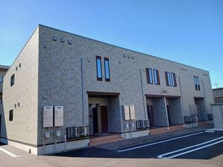 富山県富山市富岡町の賃貸アパート