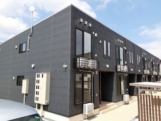 富山県富山市長附の賃貸アパート