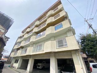 福岡県北九州市八幡西区皇后崎町の賃貸マンション