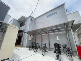 大阪府東大阪市衣摺3丁目の賃貸アパート