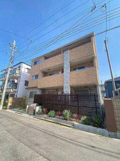 兵庫県西宮市小松町2丁目の賃貸アパート