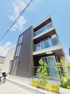 兵庫県西宮市甲子園三保町の賃貸アパート