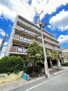 兵庫県西宮市高木東町の賃貸マンション