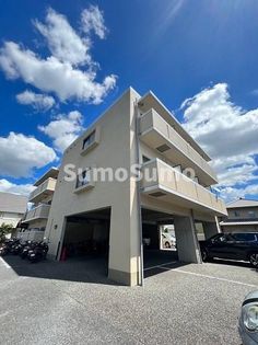 兵庫県西宮市下大市東町の賃貸マンション