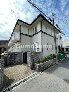 兵庫県西宮市甲東園2丁目の賃貸アパート