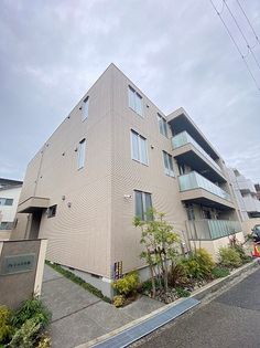 兵庫県西宮市小松町2丁目の賃貸アパート