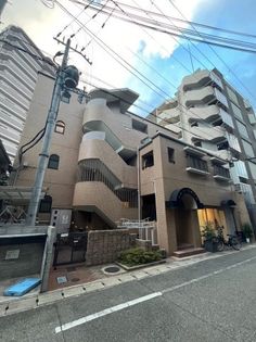 兵庫県西宮市甲子園口北町の賃貸マンション