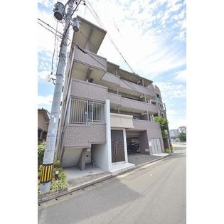 2K・箱崎 徒歩8分・駐車場あり・オートロックの賃貸