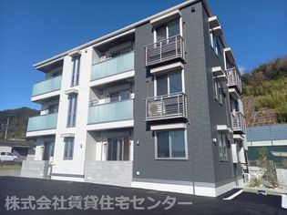 和歌山県和歌山市平井の賃貸アパート
