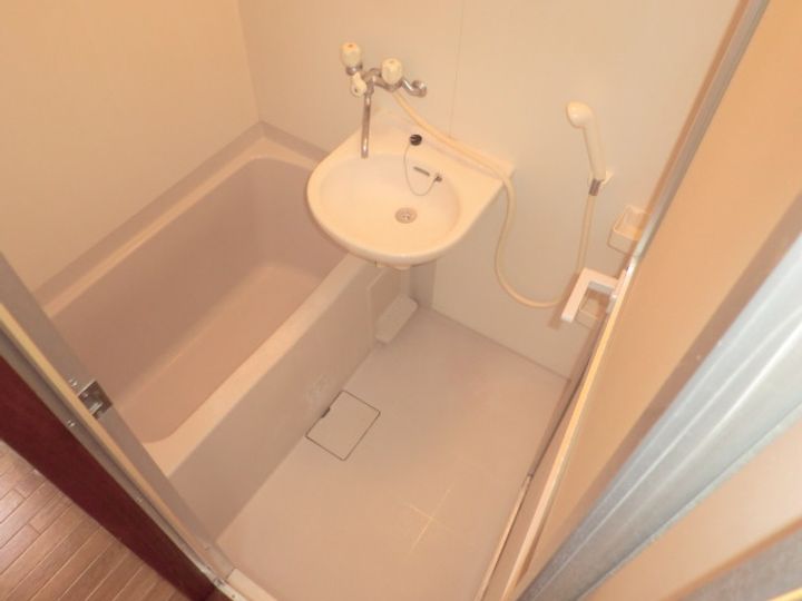 ラ ブリズ302の風呂