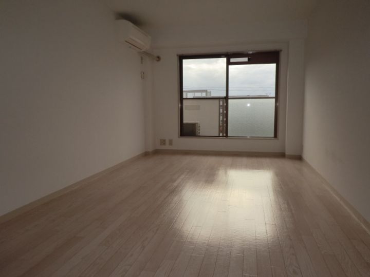 プレジール有瀬325の内装