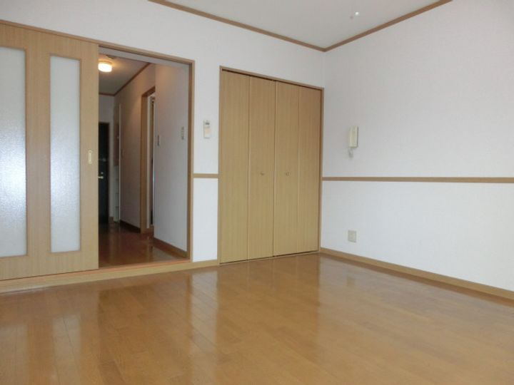 ファインコート学園西406の内装