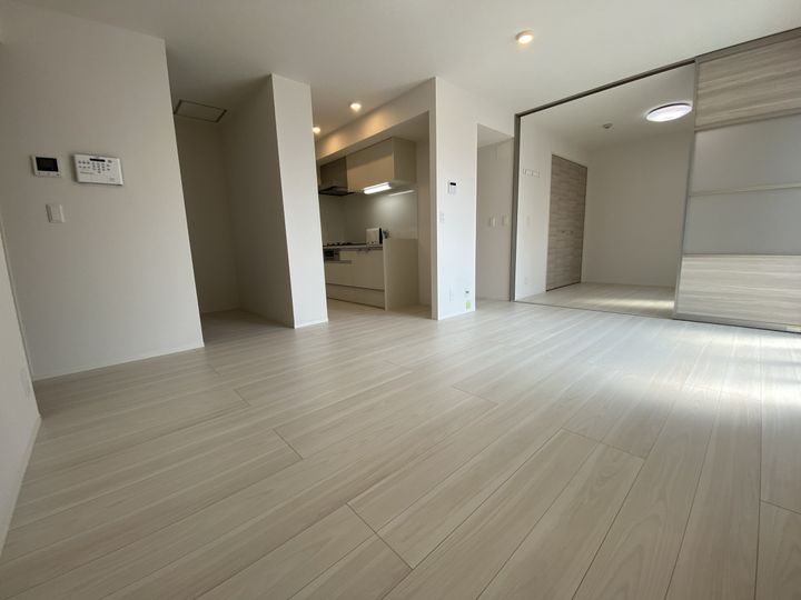 アグレアーブル205の居間