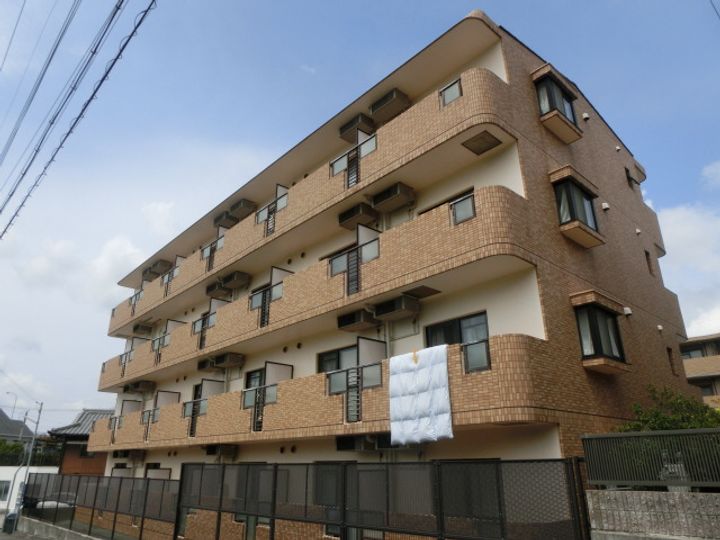 ファインコート学園西406の外観