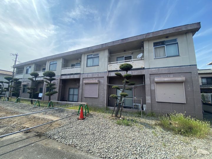 マンション若葉1Dの外観