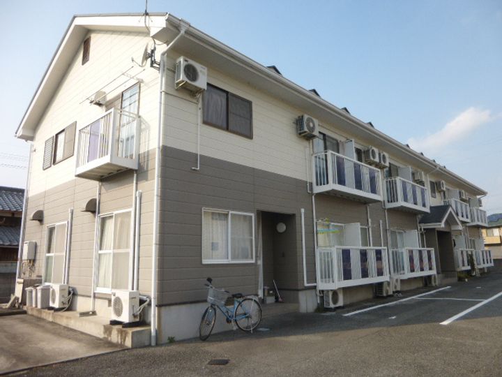キャトルセゾン福崎の外観