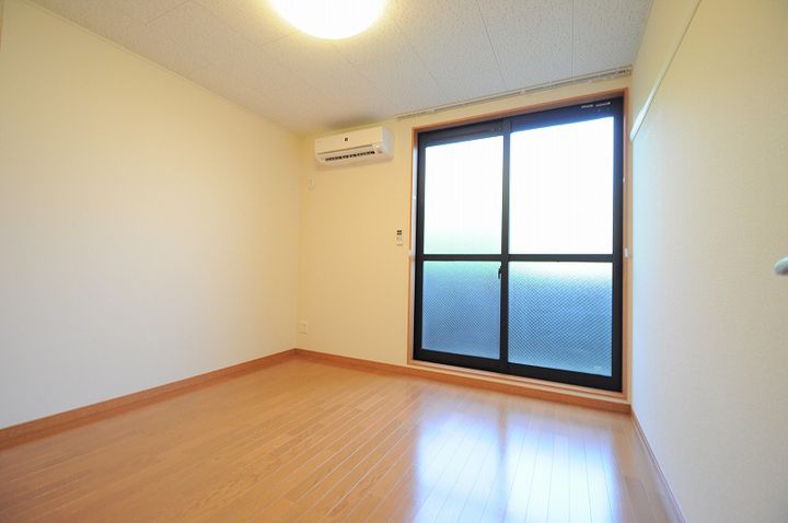 レオパレスMINAMIYAMA110の内装