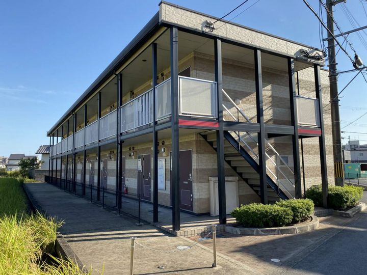 レオパレスエコハウス旺華103の外観