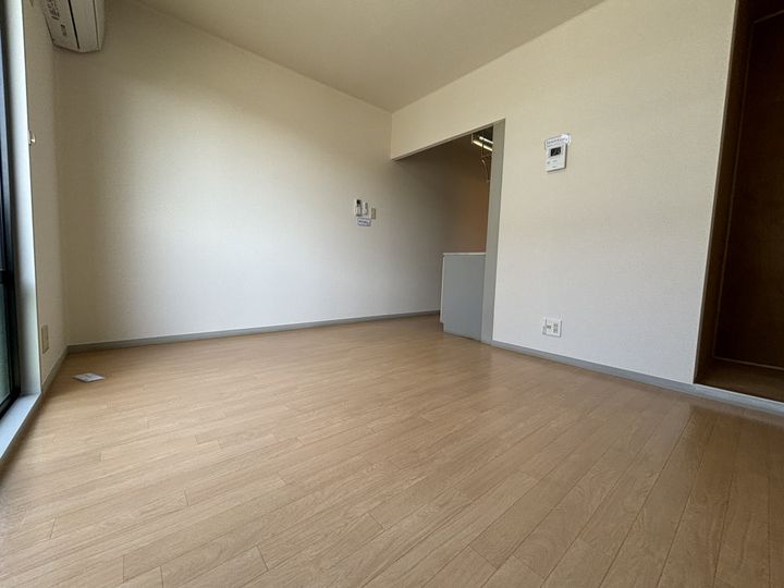 サンライフアイDの居間