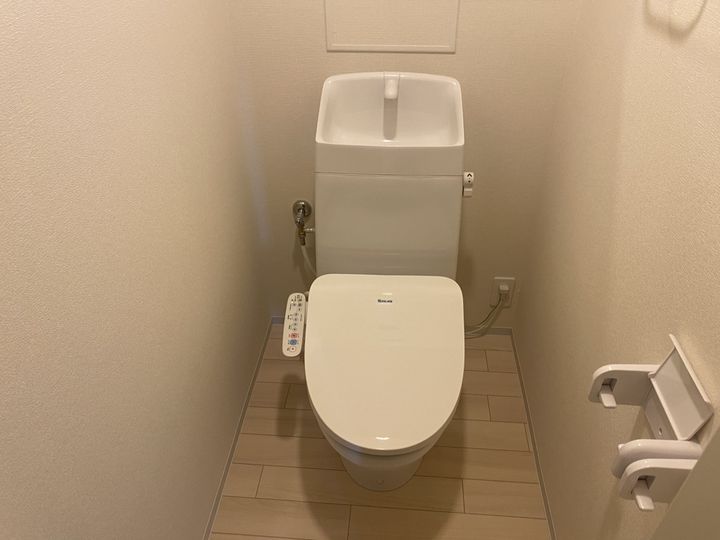 ジェダイトの内装