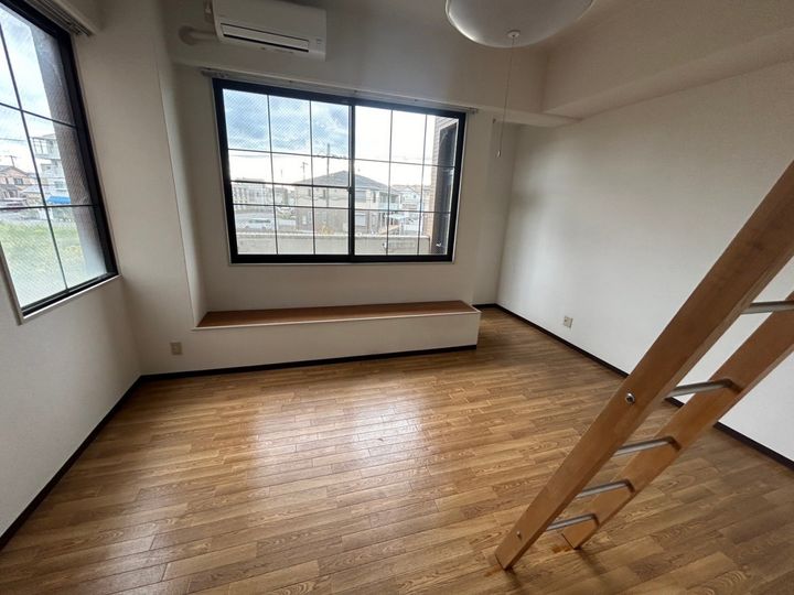 宝殿ヤングパレス2204の内装