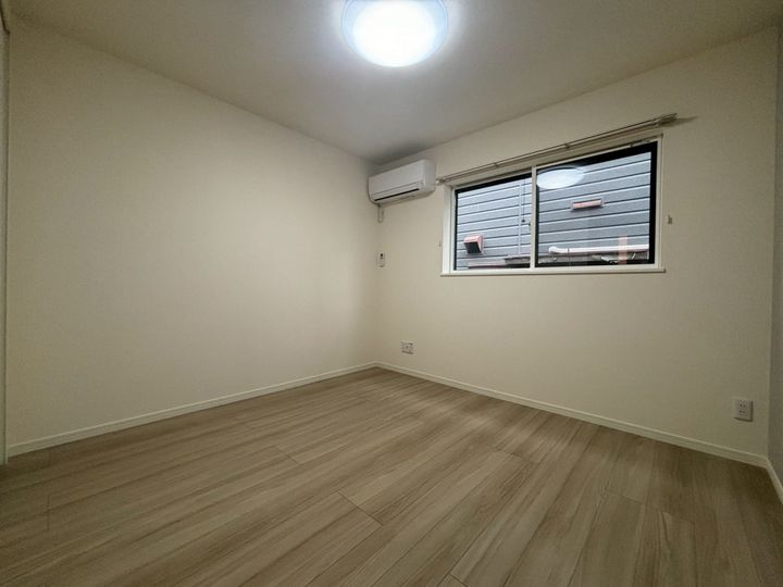 ネストプラス網干駅前の居間