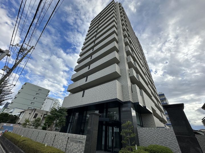 エンブレイス姫路下寺町の外観