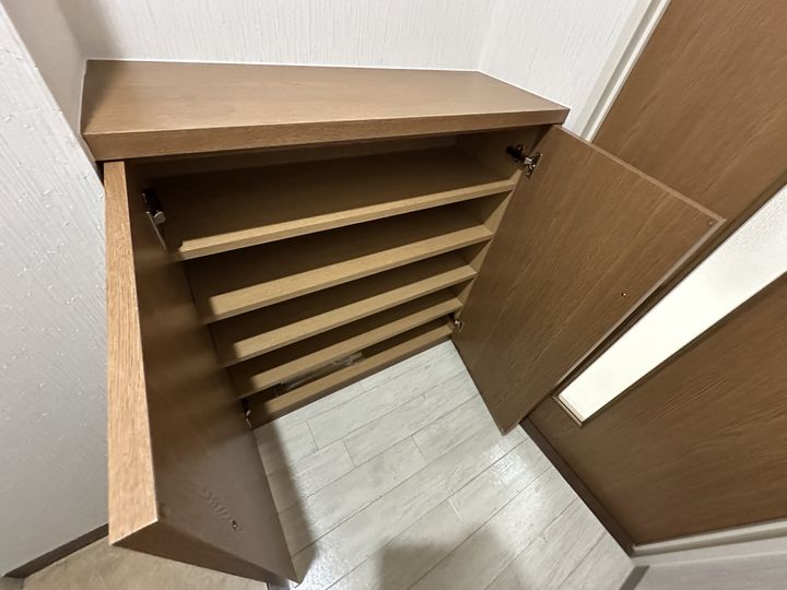 スタシオン702の玄関