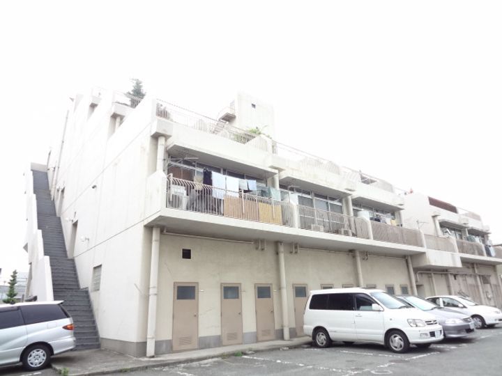 奥野ビルの外観