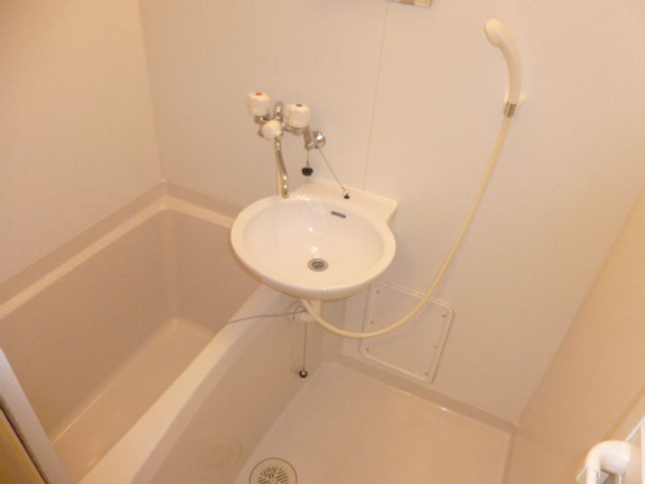 レオパレス上滝野レジェンド102の内装