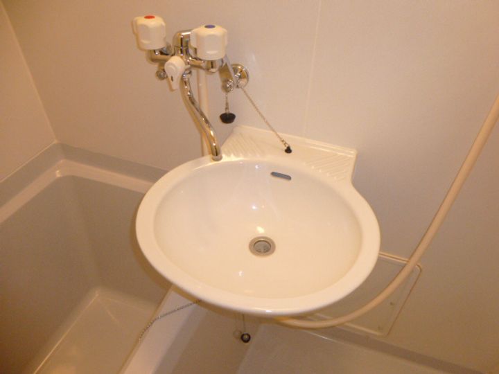 レオパレス上滝野レジェンド102の内装