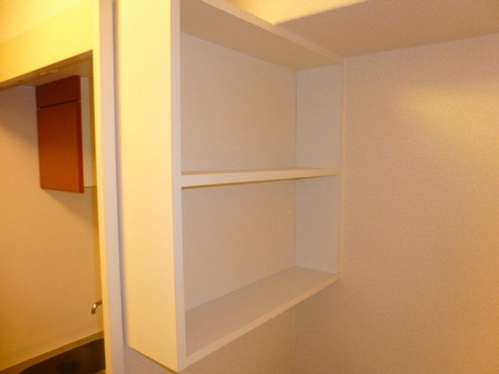 レオパレス上滝野レジェンド102の内装