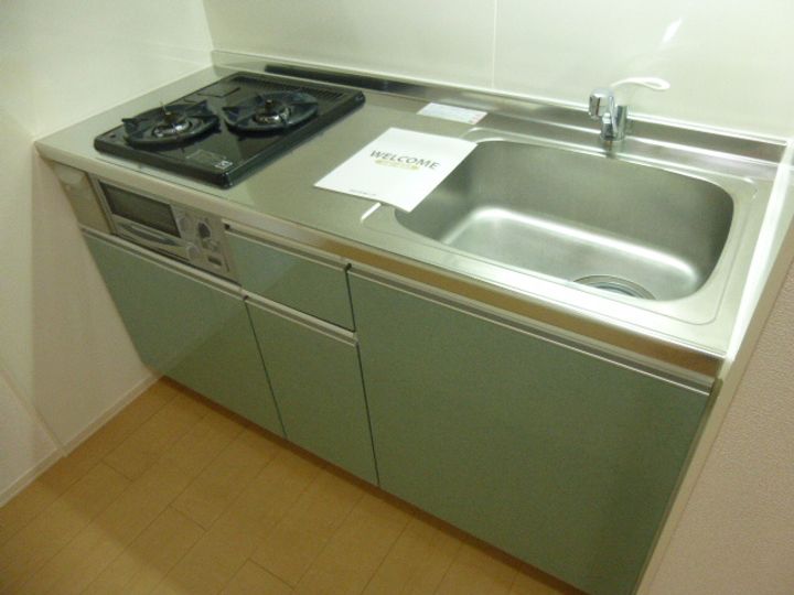 サンテ・レザンジュ B棟B202のキッチン
