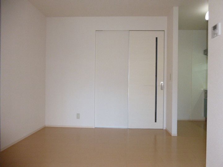 サンテ・レザンジュ B棟B202の内装