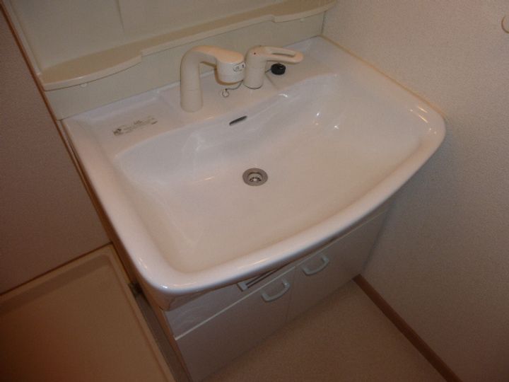 エーデル緑ヶ丘D202の内装