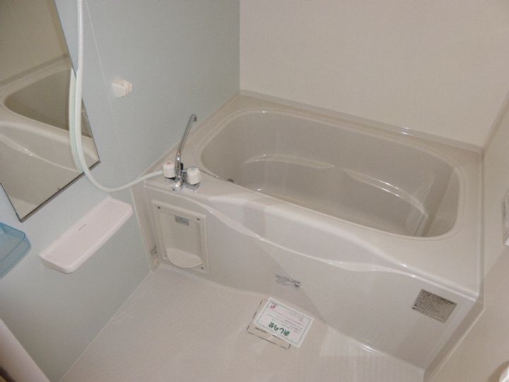 グラース・アンジュ103の風呂