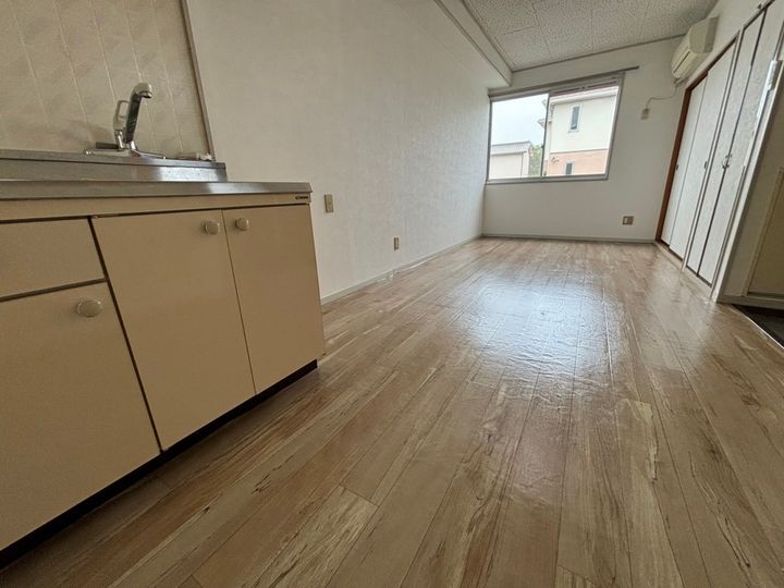ドミール六軒の内装
