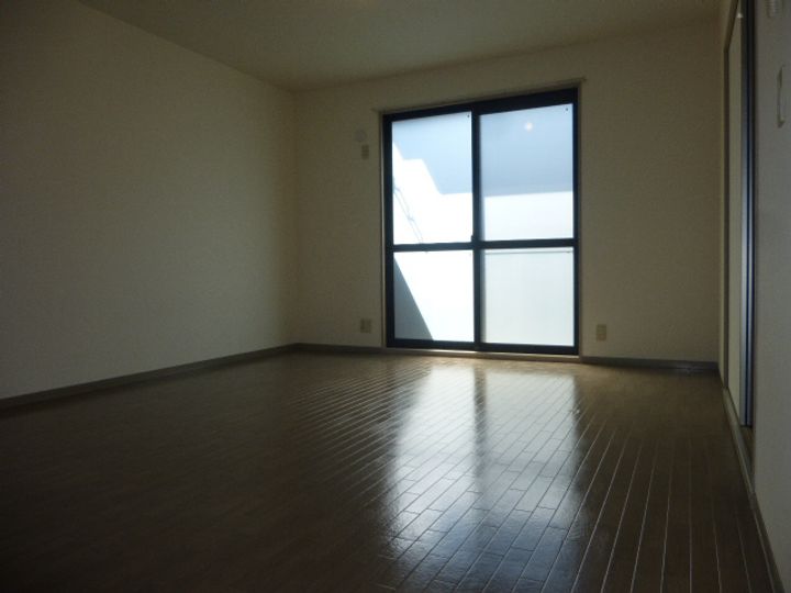 サンハイツ和田の居間